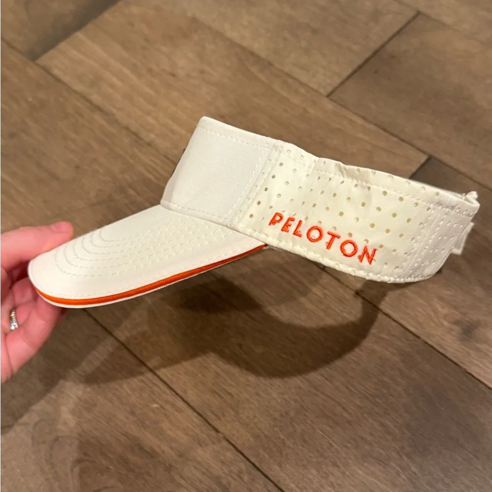 Peloton Cream Visor Hat Unisex‎